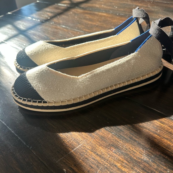 NWOB Rothys ballet flat - Picture 2 of 5